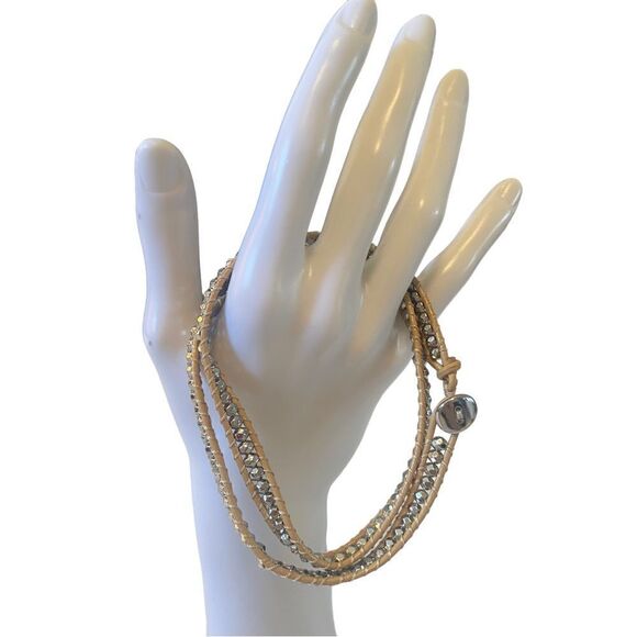 Silver Beaded Leather Wraparound Bracelet. - Picture 5 of 5